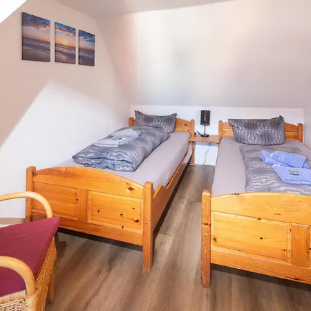 Leyhoern Apartment *